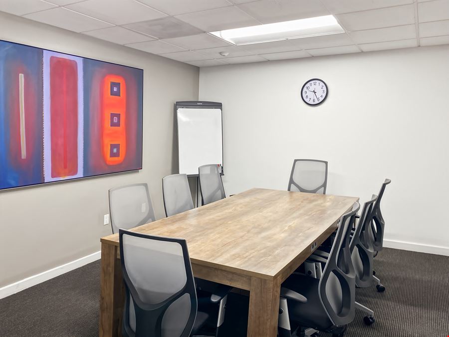 CA, Santa Barbara - Downtown Santa Barbara