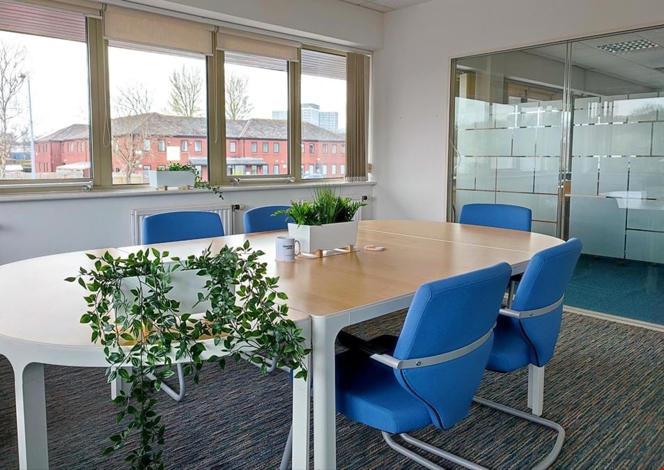 TownSq - Cwrt Cowork