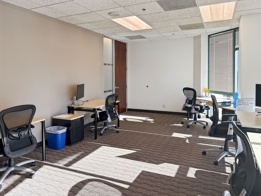 CA, San Diego - 501 W. Broadway