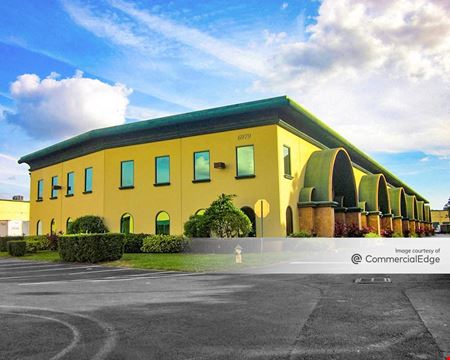 Preview of 7075 Kingspointe Parkway Coworking space for Rent in Orlando