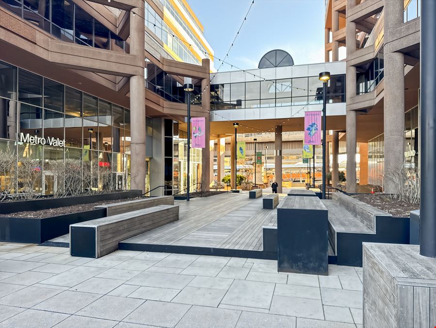 Regus - Silver Spring - Metro Plaza II