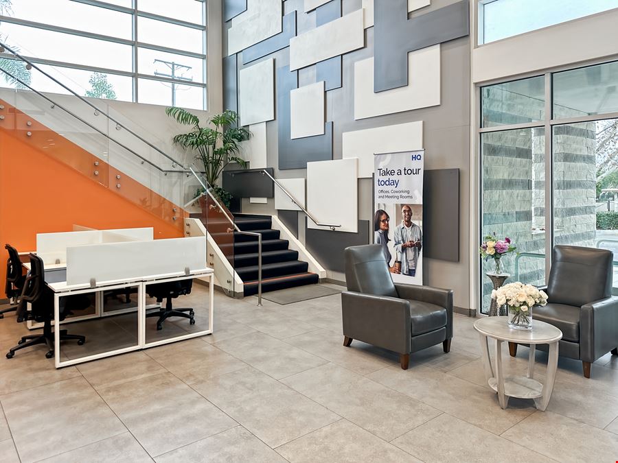 CA, Ontario - W 6th Street