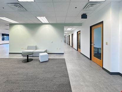 Regus - Nashville - 1 Music Circle