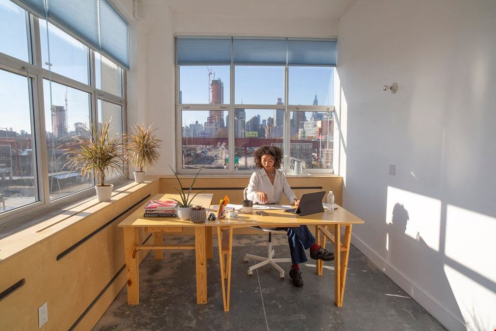 Hunters Point Studios