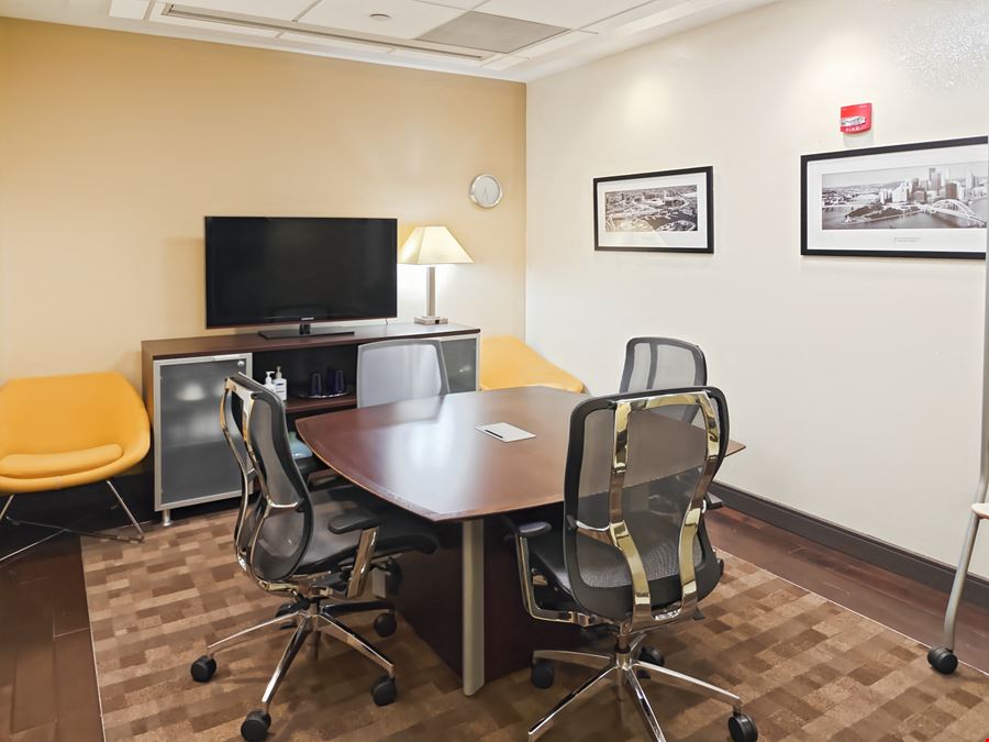 Regus - Palm Beach Gardens – Financial District