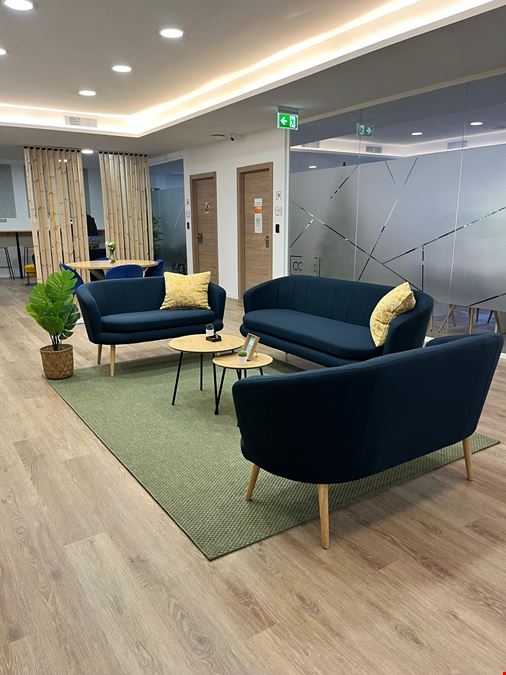 Simur Spaces - Avenida Andalucía 31