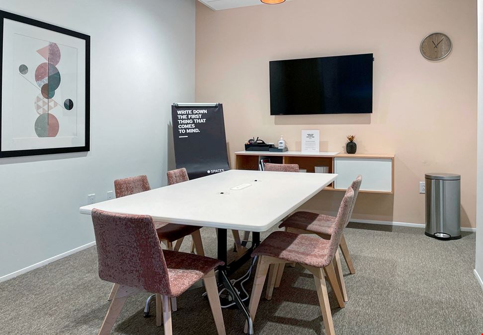 NC, Raleigh - Spaces Crabtree Terrace