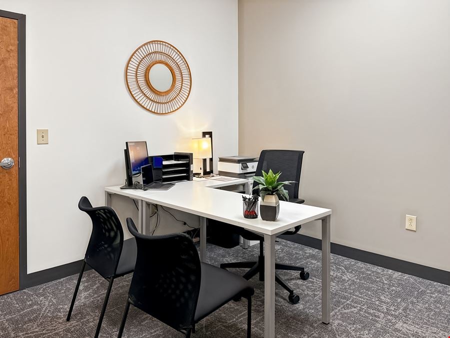 Regus - Huntsville - Cummings Research Park