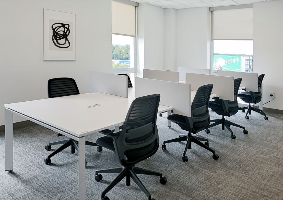 NC, Charlotte- E Independence