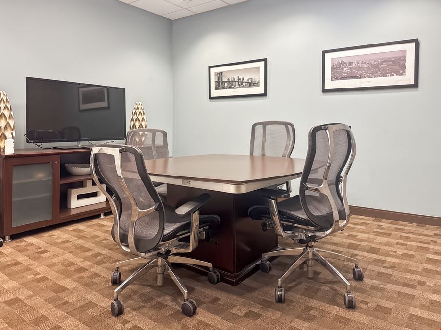 Regus - Las Vegas - Town Square