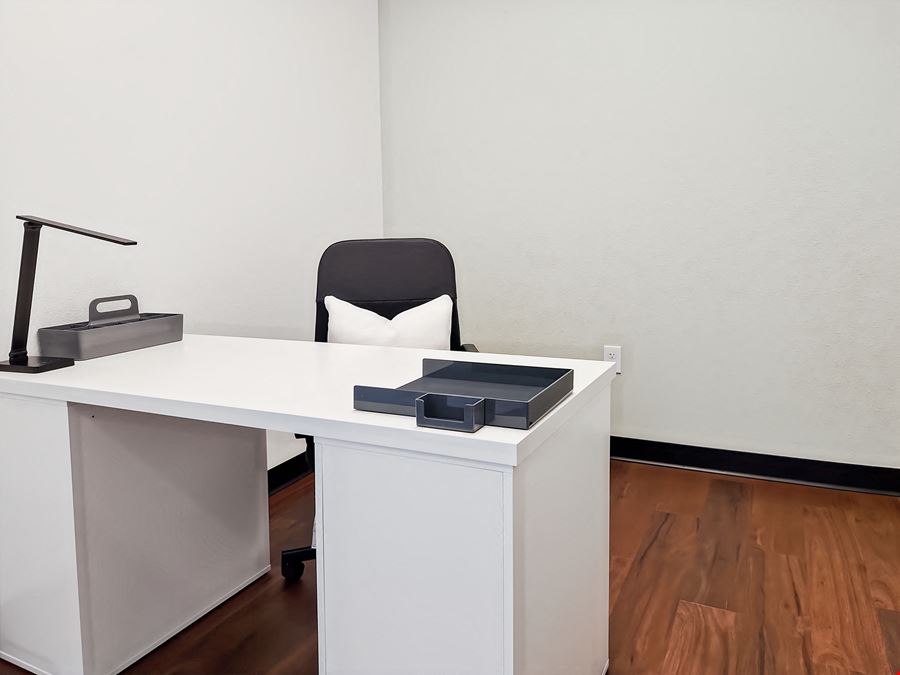 Regus - Woodway - Dr