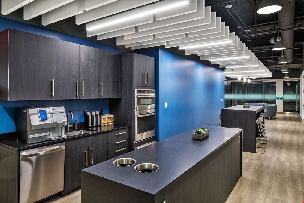 Business Center [ Full + Kitchen}