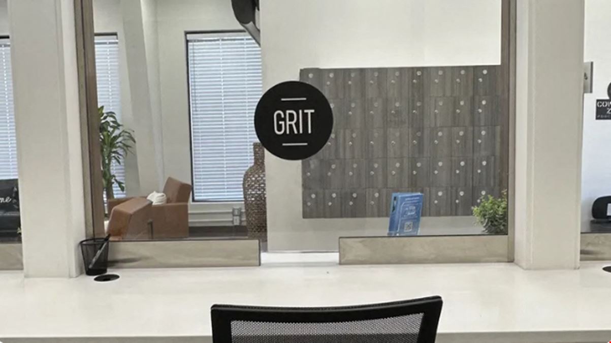 Grit Desk