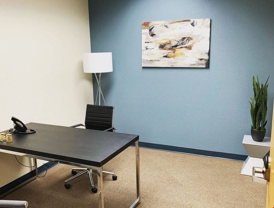 Regus - OFFICENEST - Henderson