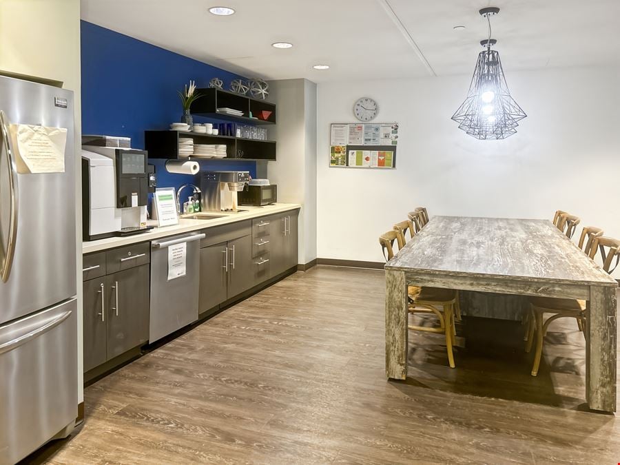 Regus - Saint Laurent - Ville St-Laurent