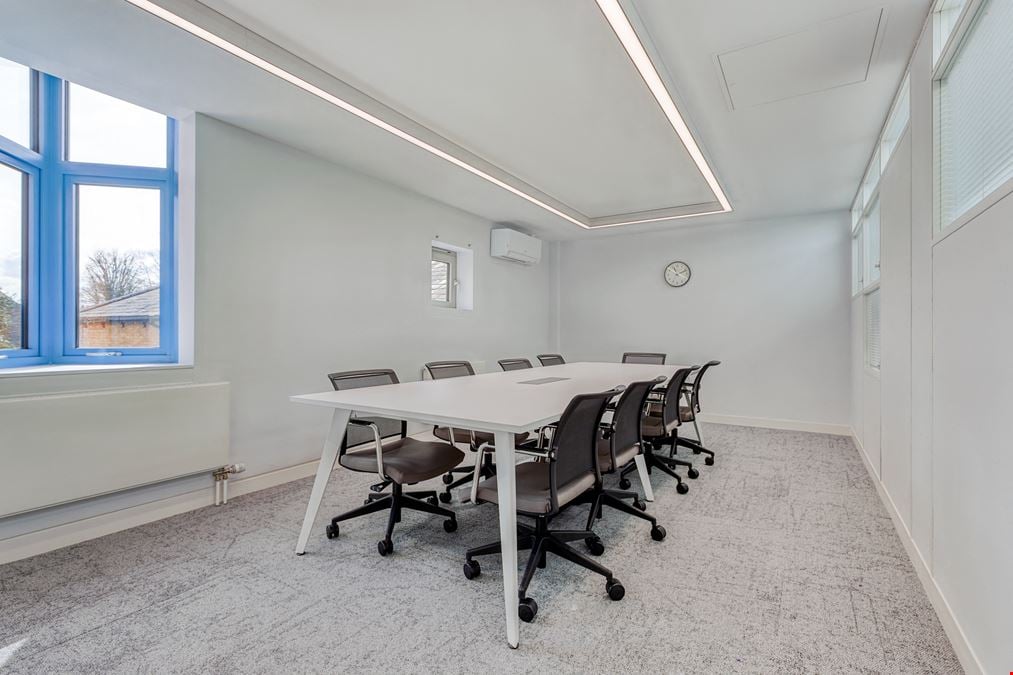 Regus - Epping Civic Building