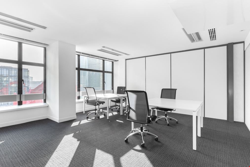 Regus - 28 High Street