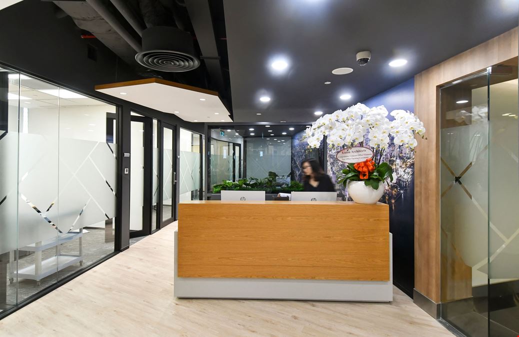 Comapss Offices - Bitexco Financial Tower