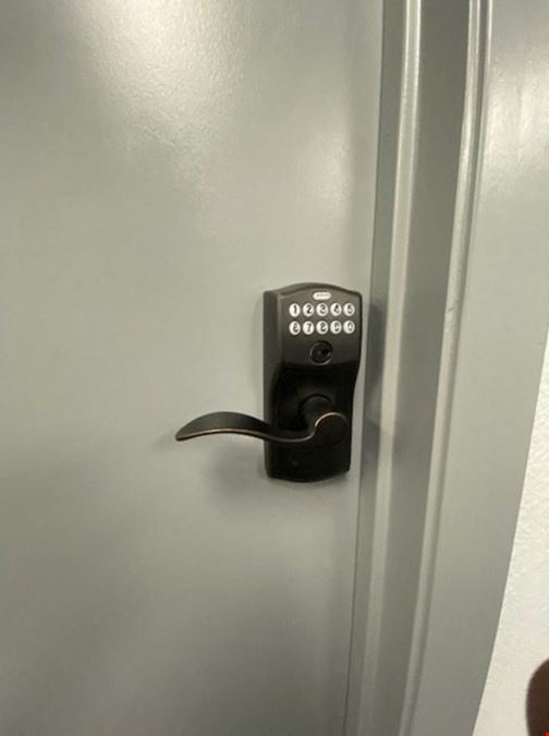 212 South Timberland Drive