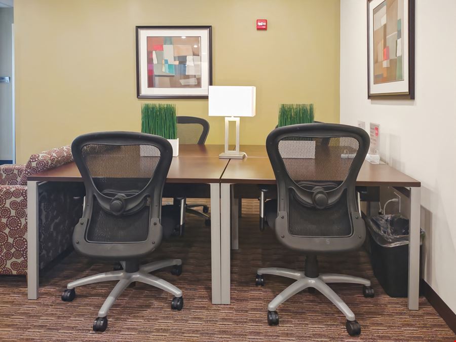 Regus - Waukesha –