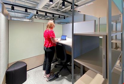 BC, Vancouver - 525 West 8th Avenue