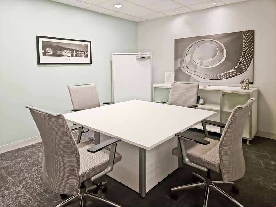 Regus - Fort Lee