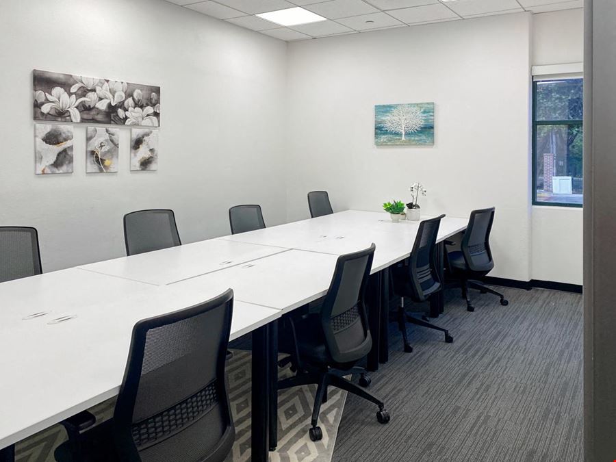 CA, Danville - Railroad Ave