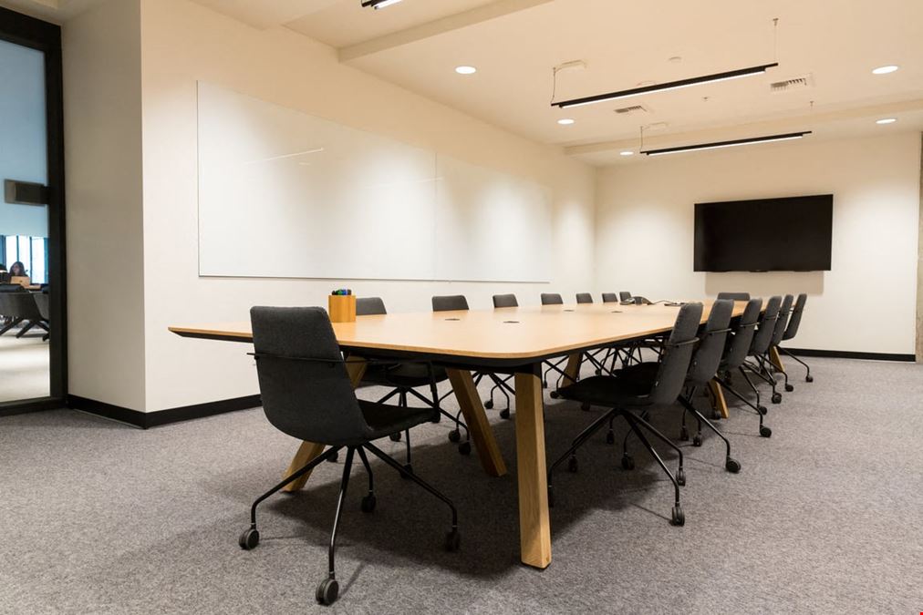 Boardroom (M1)