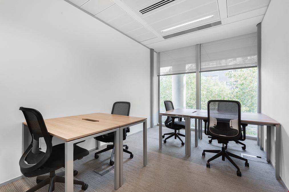 London Bridge - More London