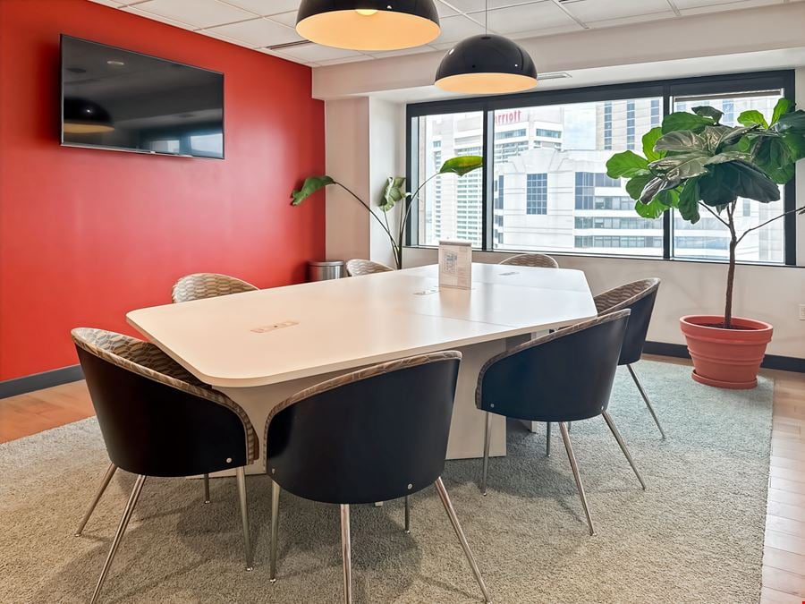 LA, New Orleans - Place St. Charles