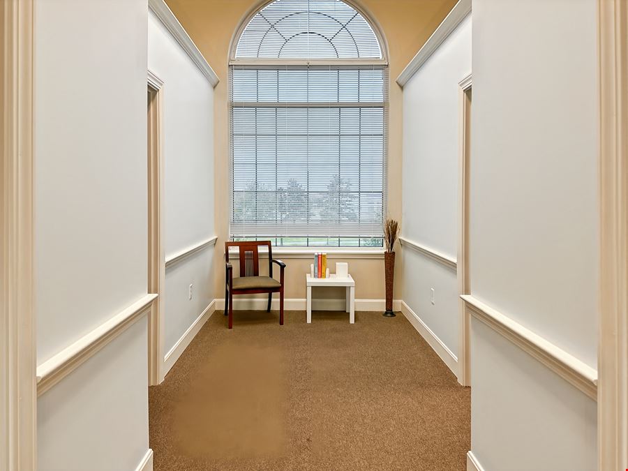 KY, Lexington - Lewis Hargett Circle