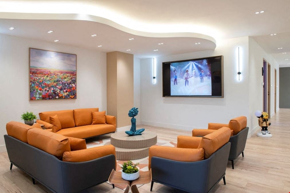 Vanowen Mark LLC - W Executive Suites Warner Center