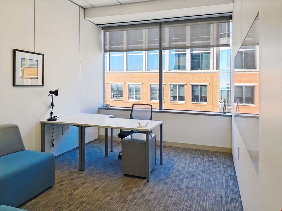 Regus - Plano - Shops at Legacy