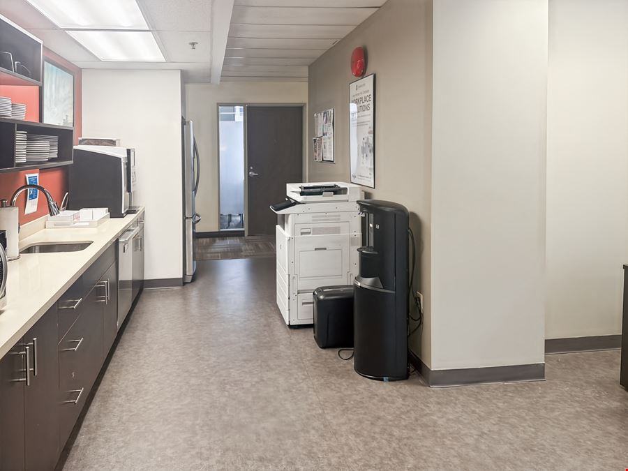 Regus - Ottawa - Albert & Metcalfe
