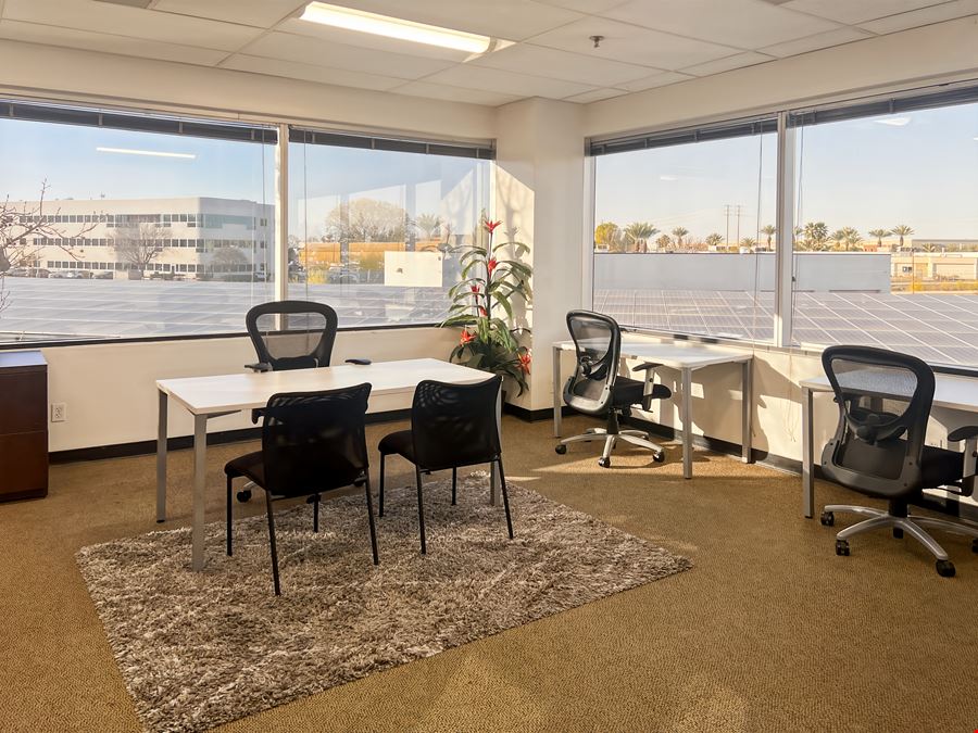 CA, Bakersfield - 4900 California Avenue