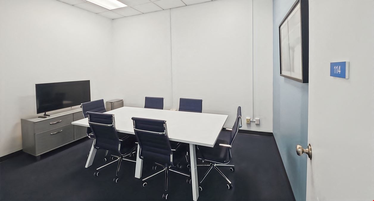 NC, Greensboro - W Friendly Ave