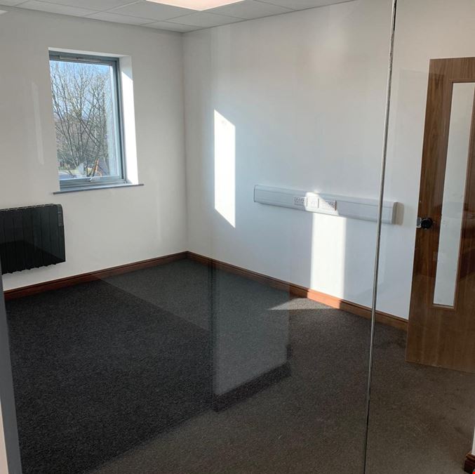 Storage Giant - Stoke-on-Trent