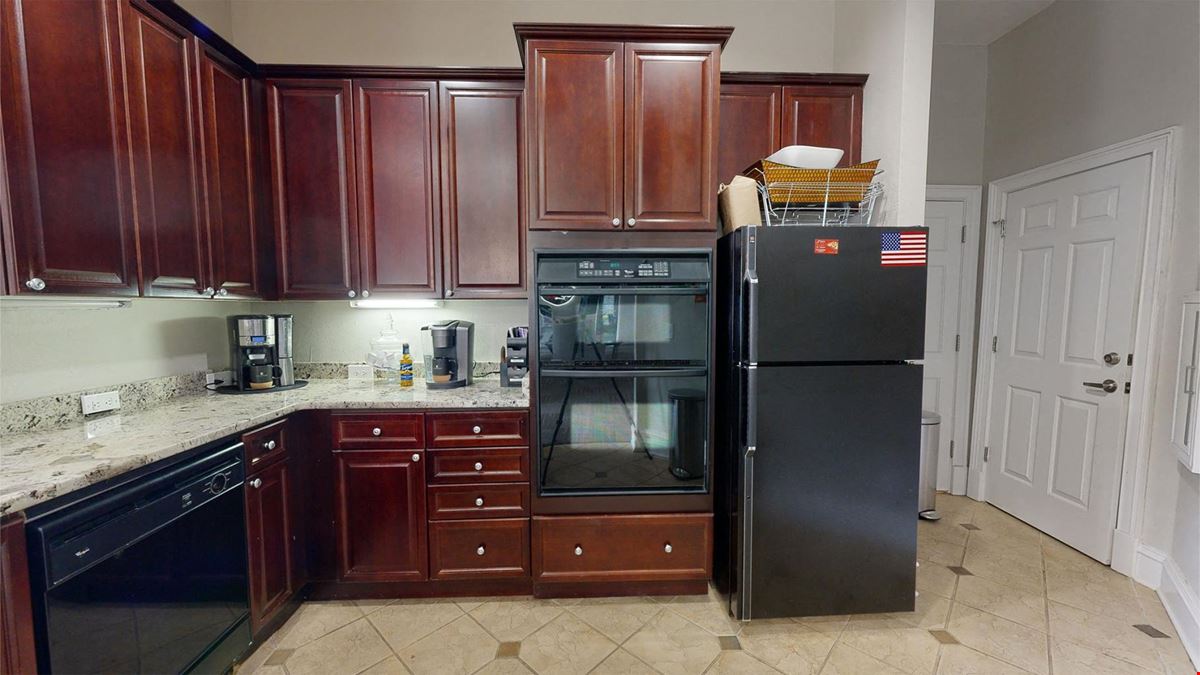 Apt CoWork at Retreat at Peachtree City - Open Seating