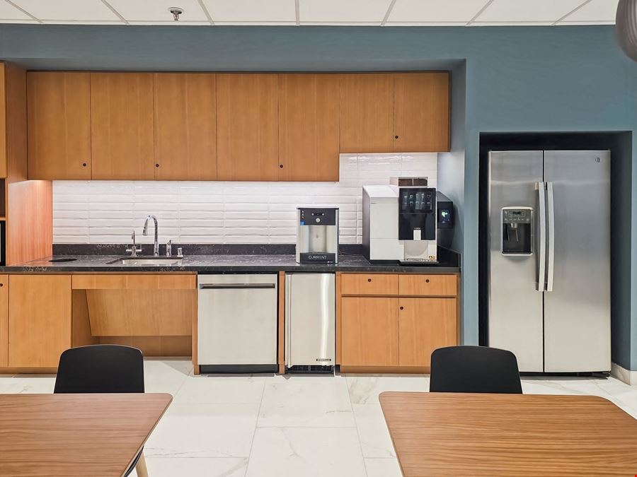 Regus - Dallas Downtown - Highland Park Place