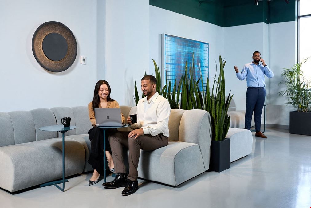 iQ Offices – 1155 Rue Metcalfe