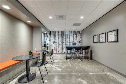 13201 Northwest Freeway