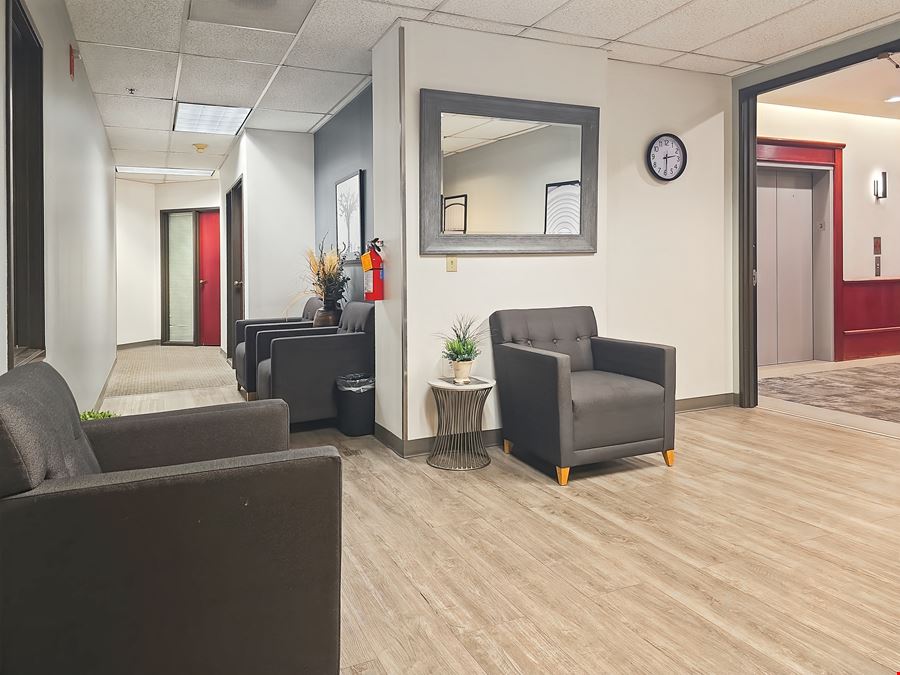 OR, Clackamas - Three Town Center