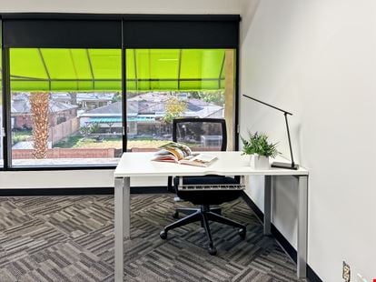 Regus - Phoenix - E Thomas Rd