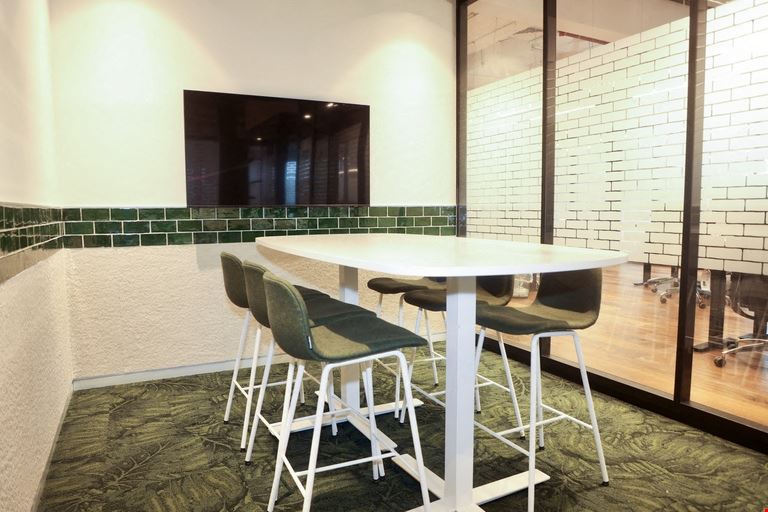 Brain Embassy Park Afek