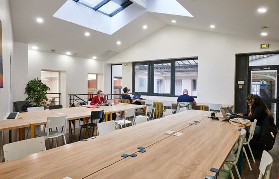 Preview of La Permanence Alesia Office space for Rent in Paris