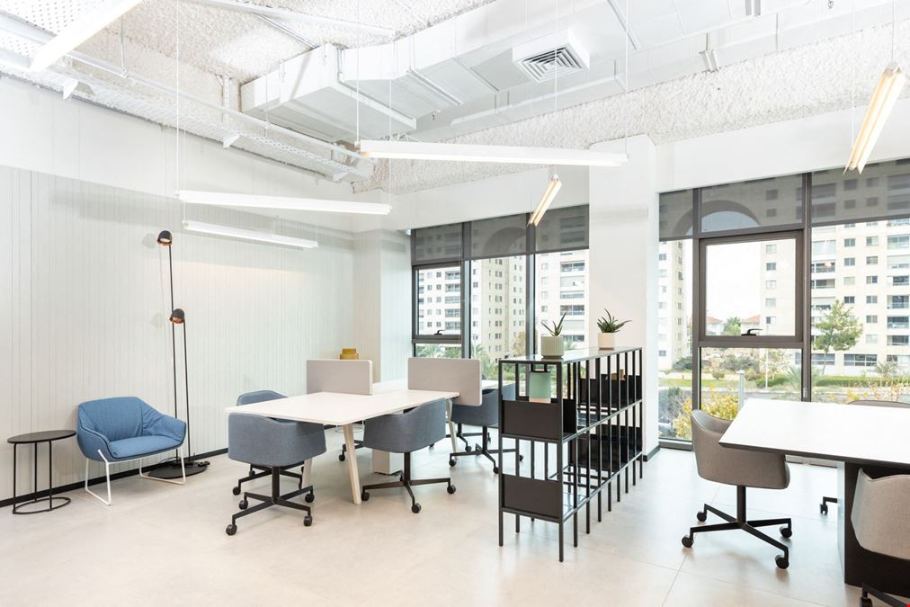 Regus - Kings House