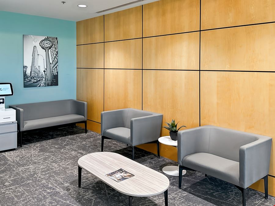 CA, Woodland Hills - Warner Center