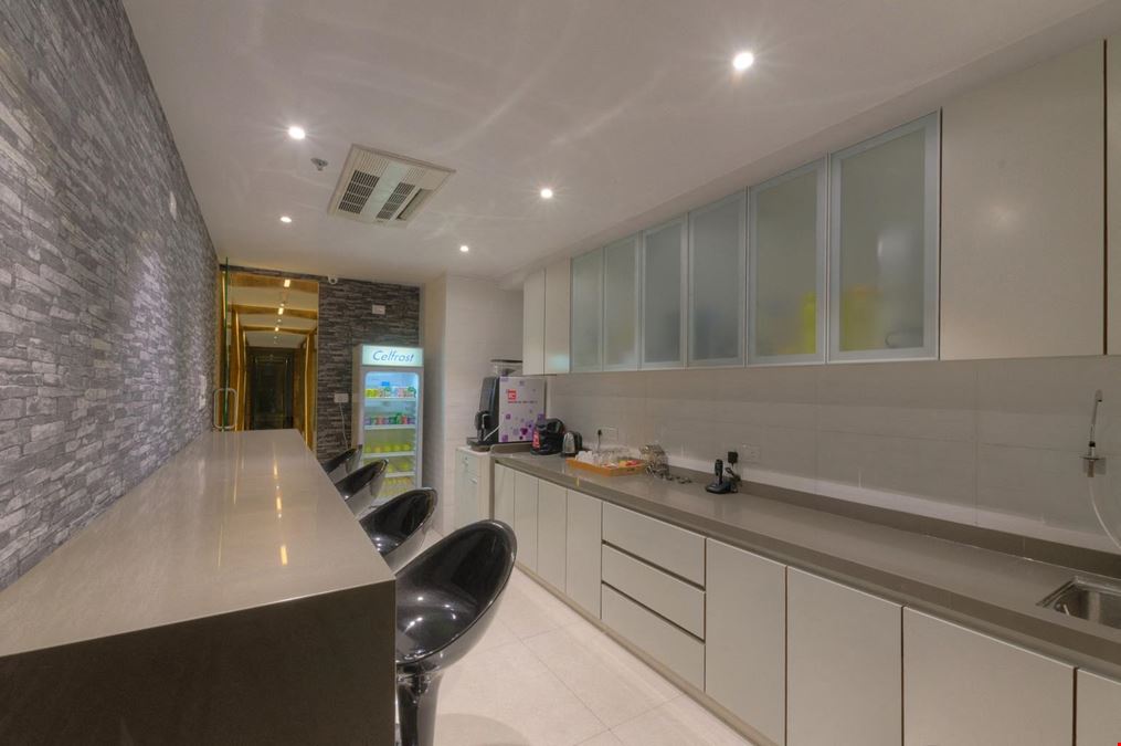 Excluzo Business Centre