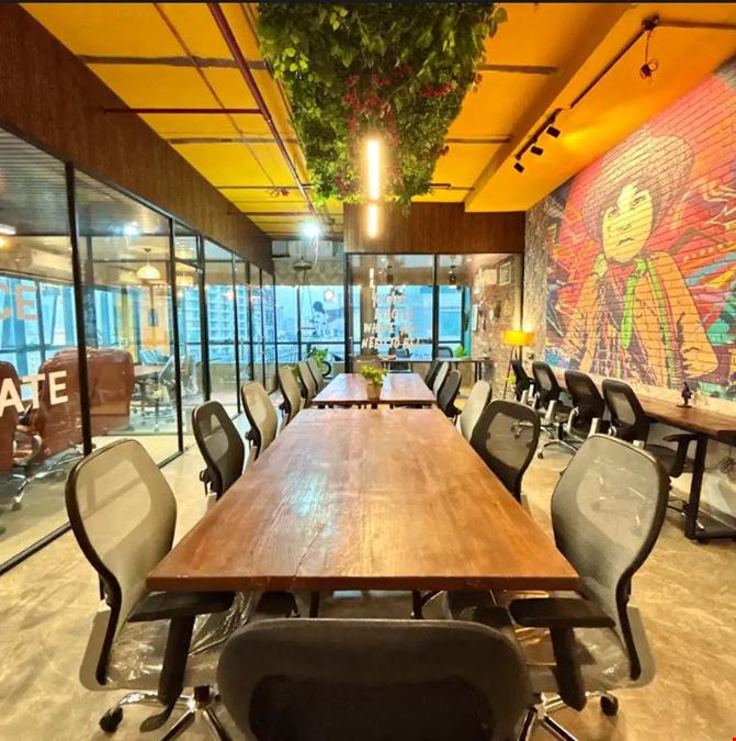 602, B, Annapurna Building, Off New Link Rd, near Adarsh Nagar, above Delicacy of China