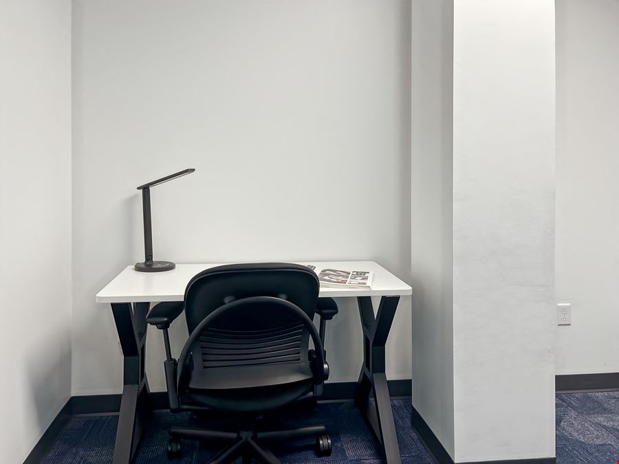 PA, Center Valley - Saucon Creek Rd